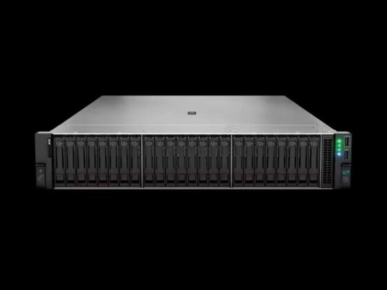 HPE DL380Gen11 Server front hard drive bays and control panel HPE DL380Gen11 Server front hard drive bays and control panel